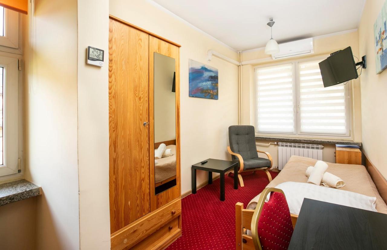Madohora_Slonce Hotel Zaryte Ngoại thất bức ảnh